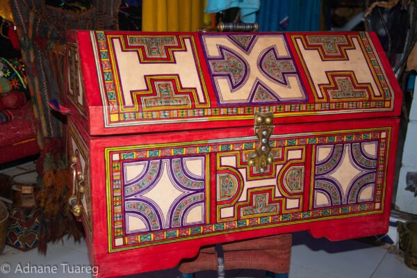 Tuareg Craft Chest , Mauritania Big Chest Handmade