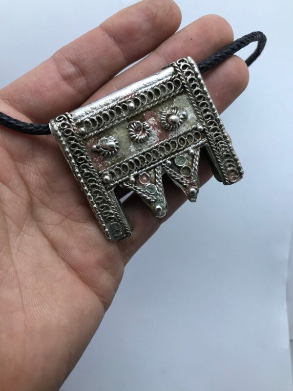 Hirz talisman amulette talisman tuareg ,ethnic talisman filigrane argent ,antique argent talisman