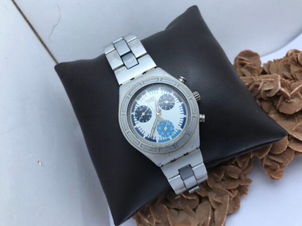 swatch irony aluminium , SWATCH Irony Rare 2004 Chronograph Watch ‘Panda’ silvered dial Aluminium