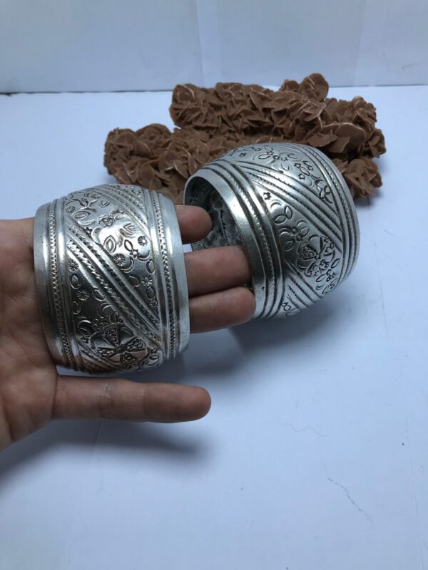 paire berber bracelet ait khabach , vintage cuff berber bracelet moroccan ethnic beacelet 1920s