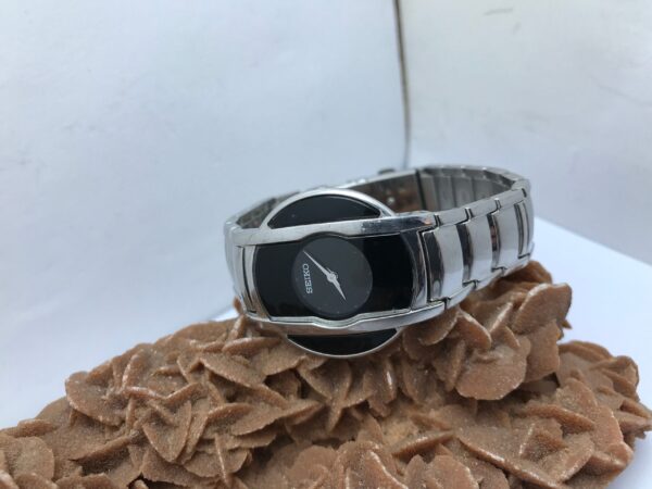 watch Seiko 4AA01SM ladies watch , perfect seiko femme montre