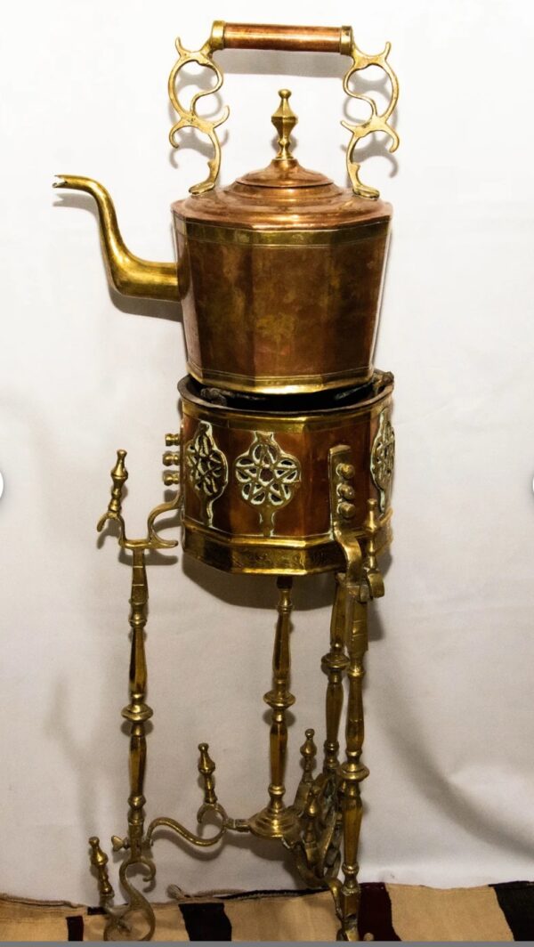 img_7132 Samovar Antique en Laiton Mauresque et Cuivre : Service à Thé Marocain