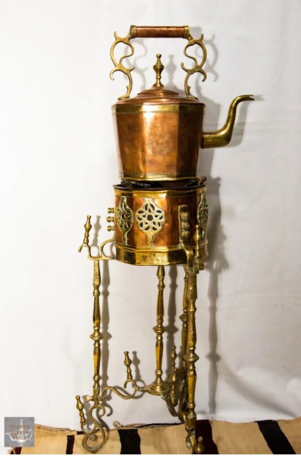 img_7136 Samovar Antique en Laiton Mauresque et Cuivre : Service à Thé Marocain